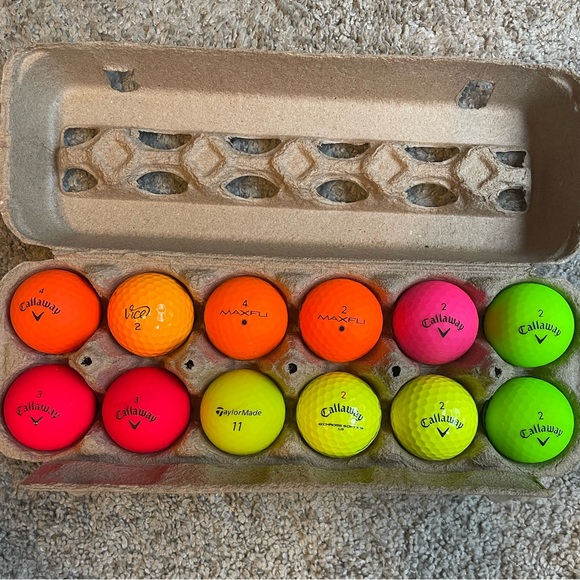 Callaway Other - 12 Neon Golf Balls